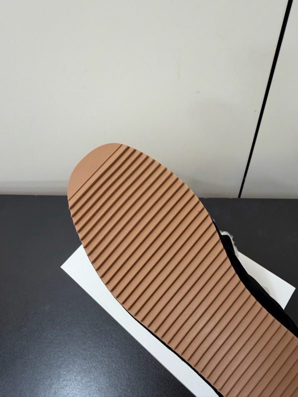 Лоферы on fur women's фото 8