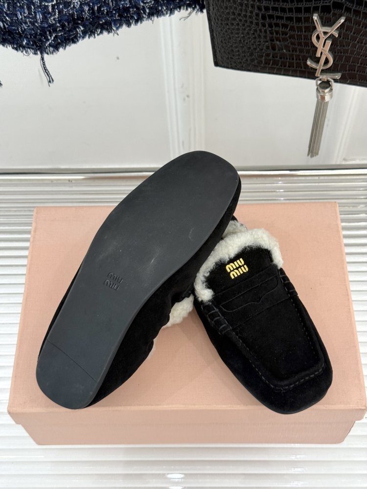 Лоферы на меху женские фото 9