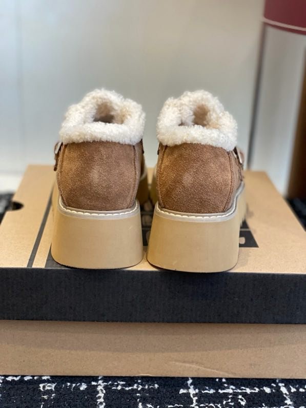 Лоферы на меху женские фото 9
