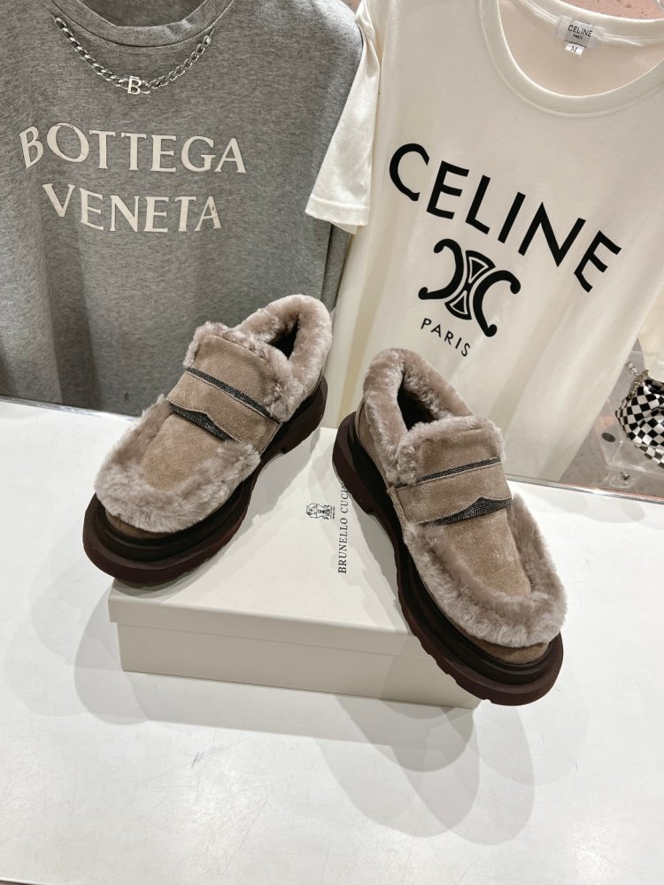 Лоферы на меху зимние женские фото 2