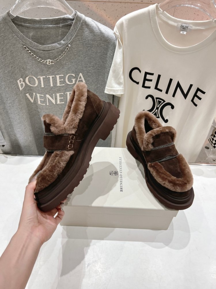 Лоферы на меху зимние женские фото 5