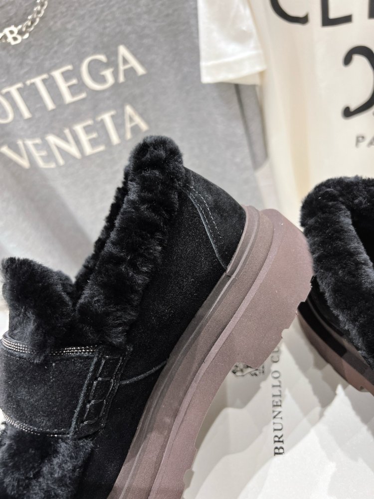 Лоферы на меху зимние женские фото 6