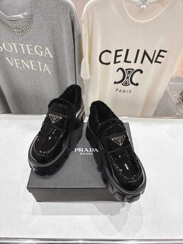 Лоферы на меху зимние