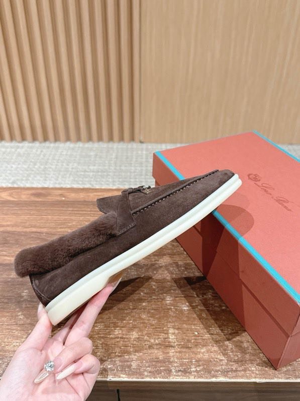 Лоферы на хутрі зимові фото 3