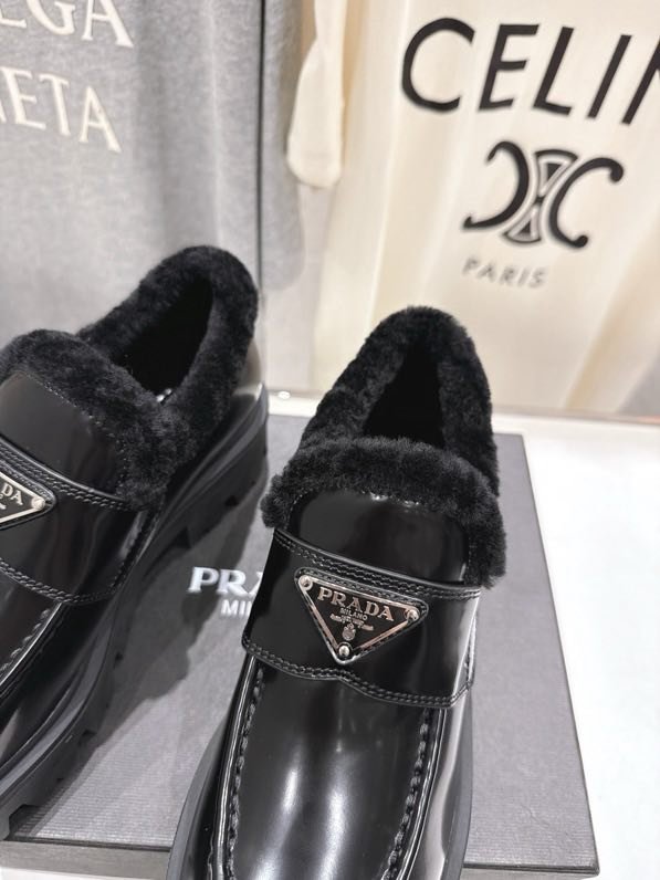 Лоферы на хутрі зимові фото 4