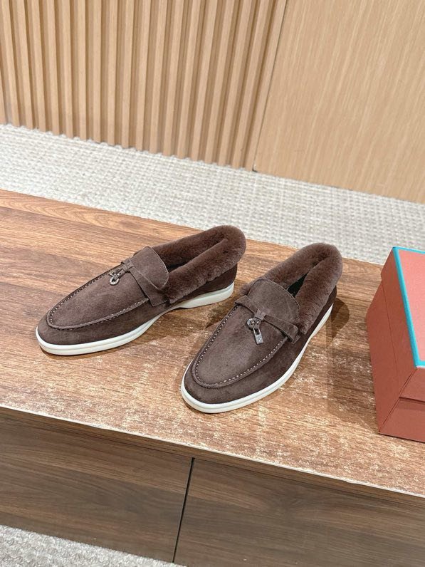 Лоферы на хутрі зимові фото 5