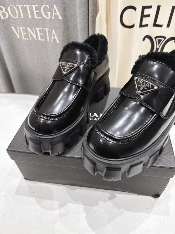 Лоферы на меху зимние фото 6