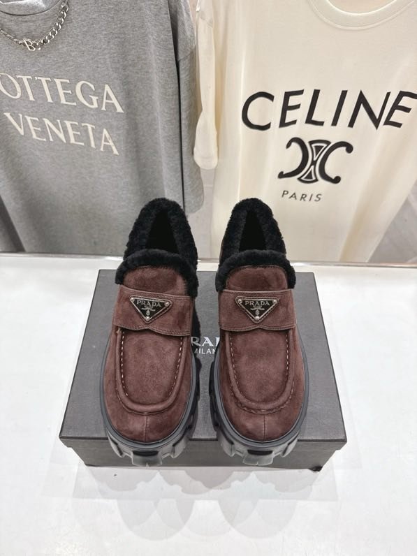 Лоферы на меху зимние фото 8