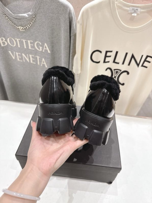 Лоферы на меху зимние фото 8