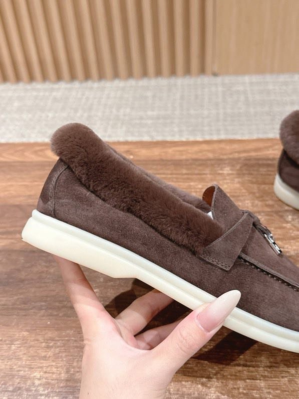 Лоферы на хутрі зимові фото 8