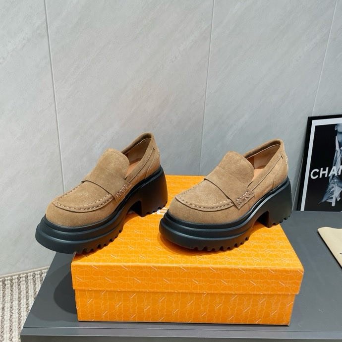 Лоферы на платформі фото 6