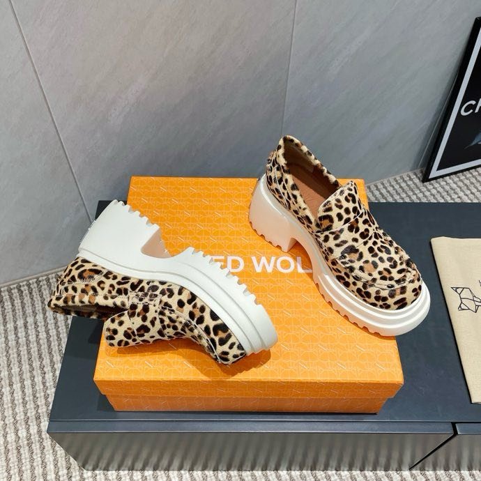 Лоферы на платформі фото 6