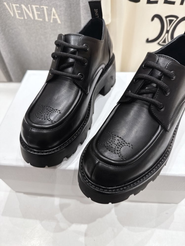 Лоферы on lace leather фото 7