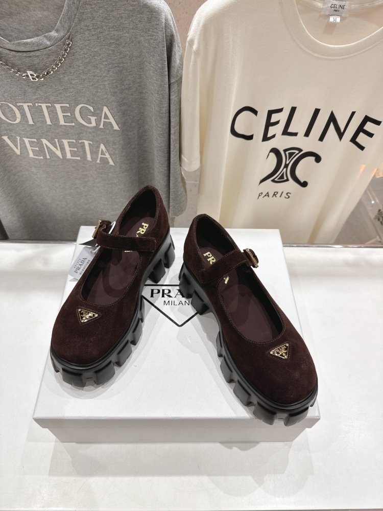 Лоферы на высокой подошве женские фото 2