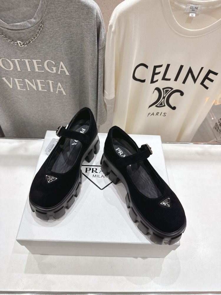 Лоферы на высокой подошве женские фото 2