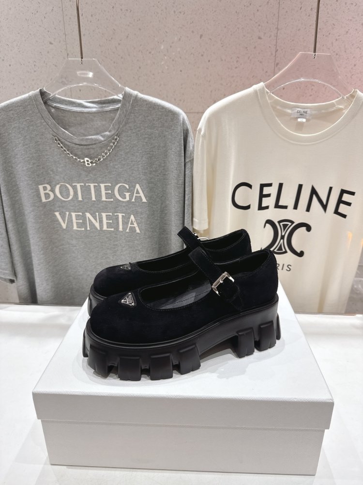 Лоферы на высокой подошве женские фото 3