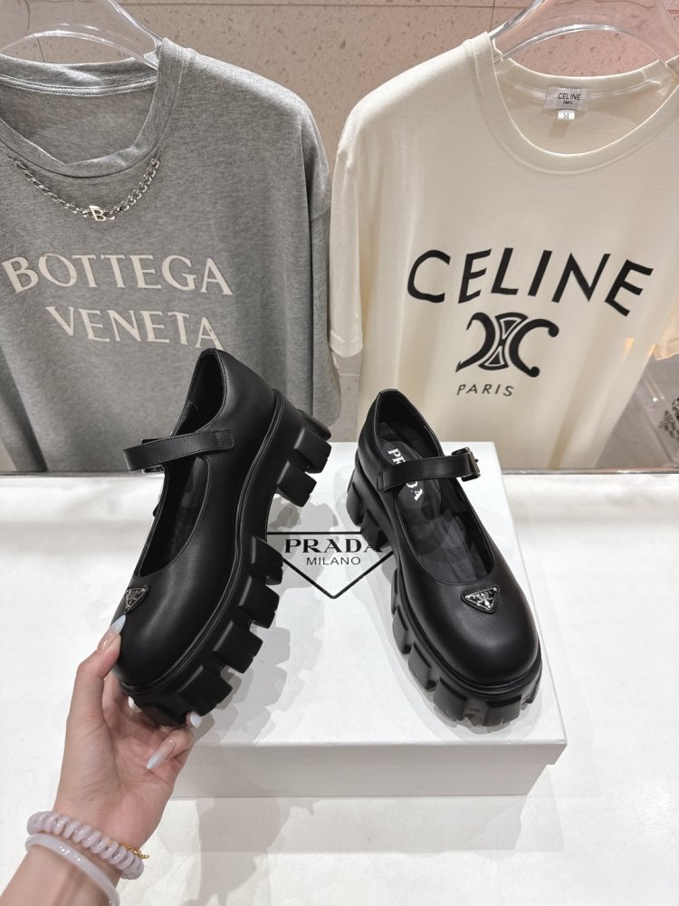 Лоферы на высокой подошве женские фото 4