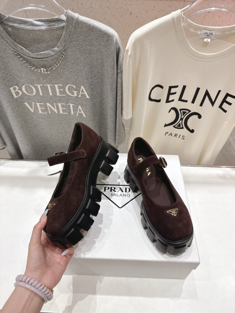 Лоферы на высокой подошве женские фото 4