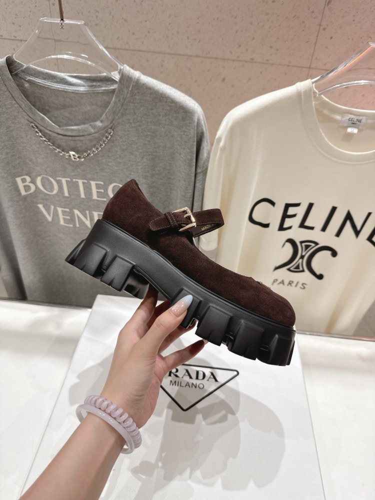 Лоферы на высокой подошве женские фото 5