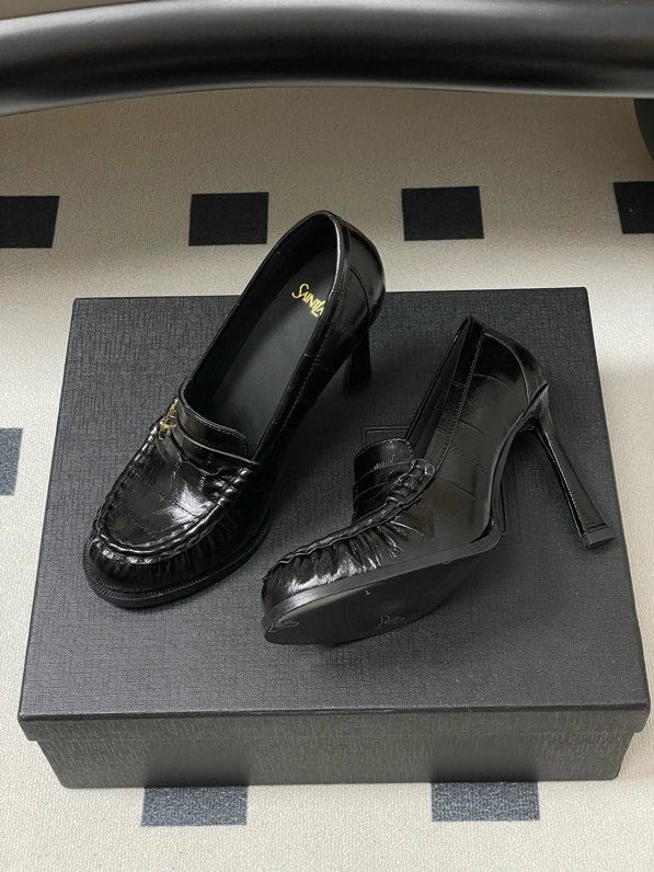 Лоферы на высоком каблуке фото 5