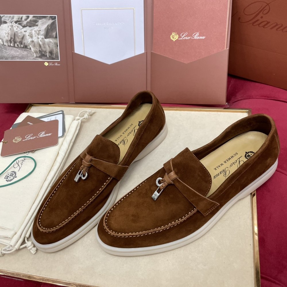 Лоферы Summer Charms of suede from silver фурнитурой