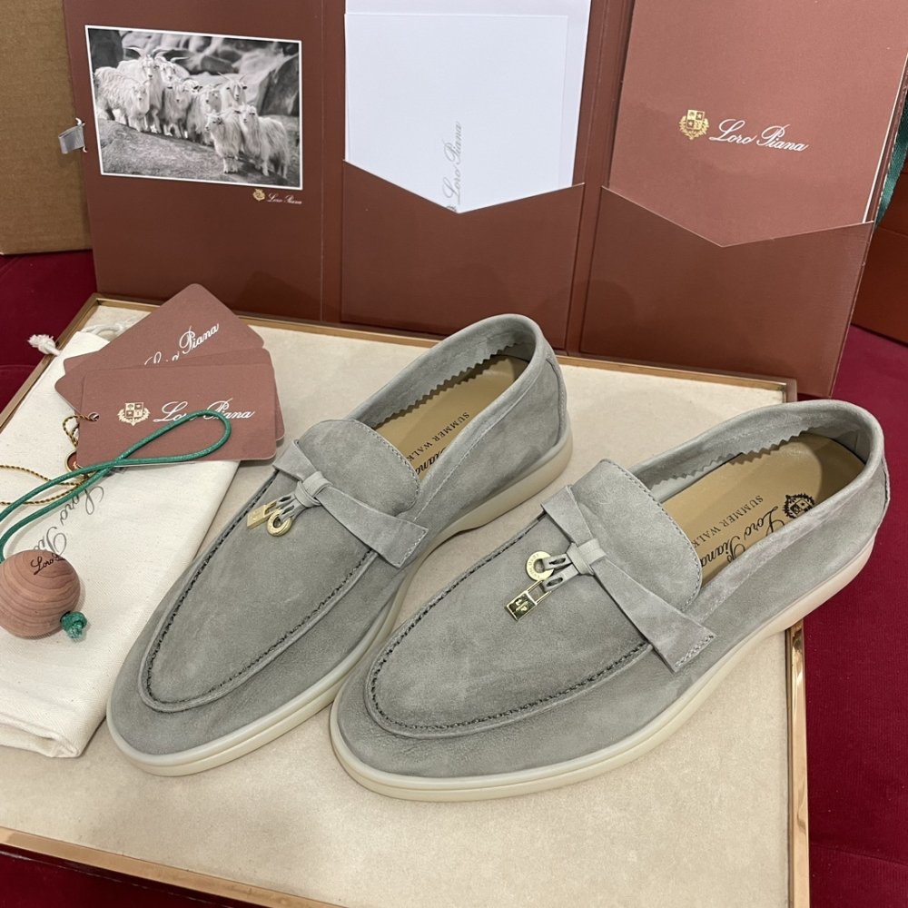 Лоферы Summer Charms of suede from golden фурнитурой