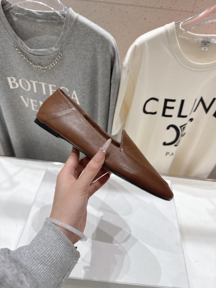 Лоферы женские кожаные фото 5