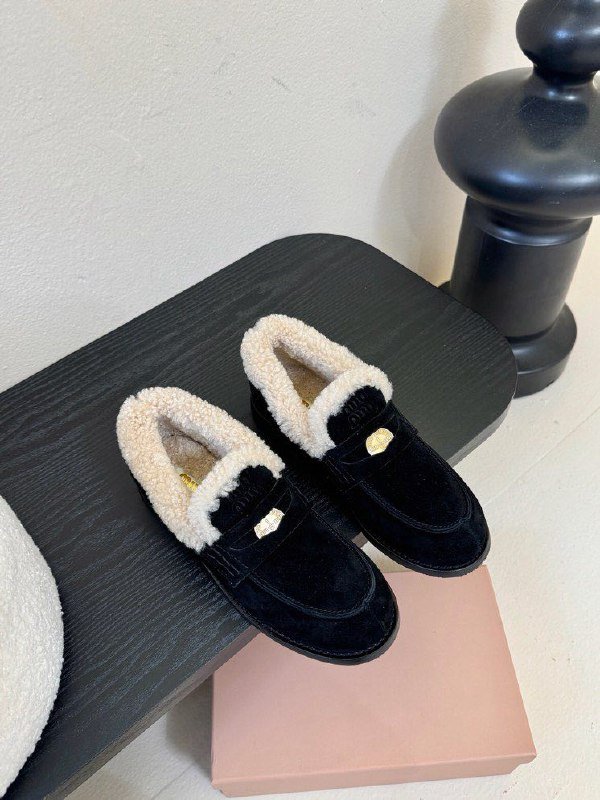 Лоферы women's on fur winter