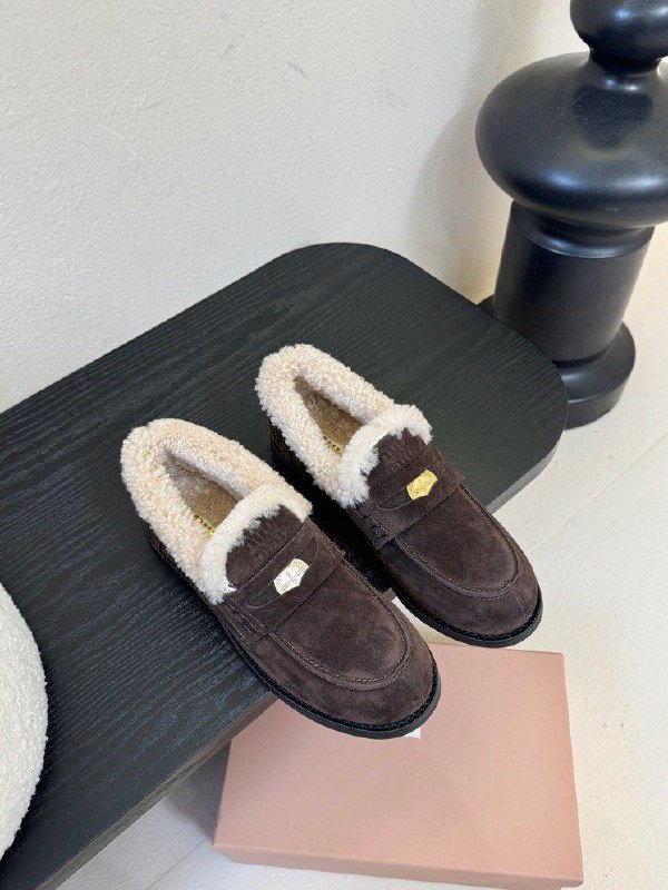 Лоферы women's on fur winter