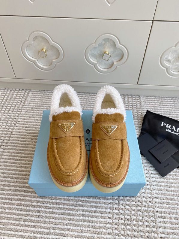 Лоферы женские на меху зимние