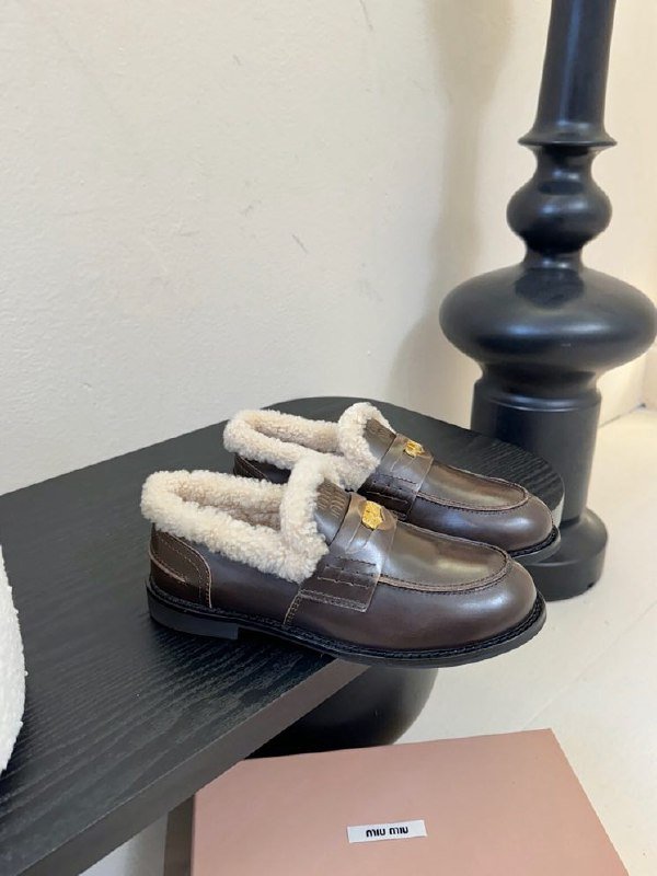 Лоферы женские на меху зимние фото 2