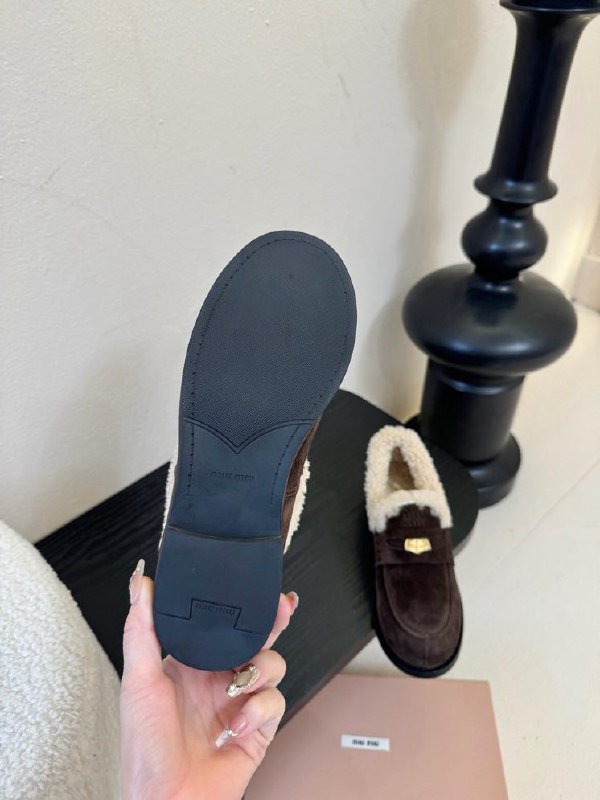 Лоферы women's on fur winter фото 3