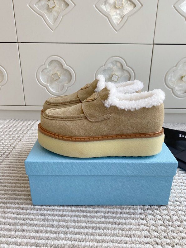 Лоферы жіночі на хутрі зимові фото 3