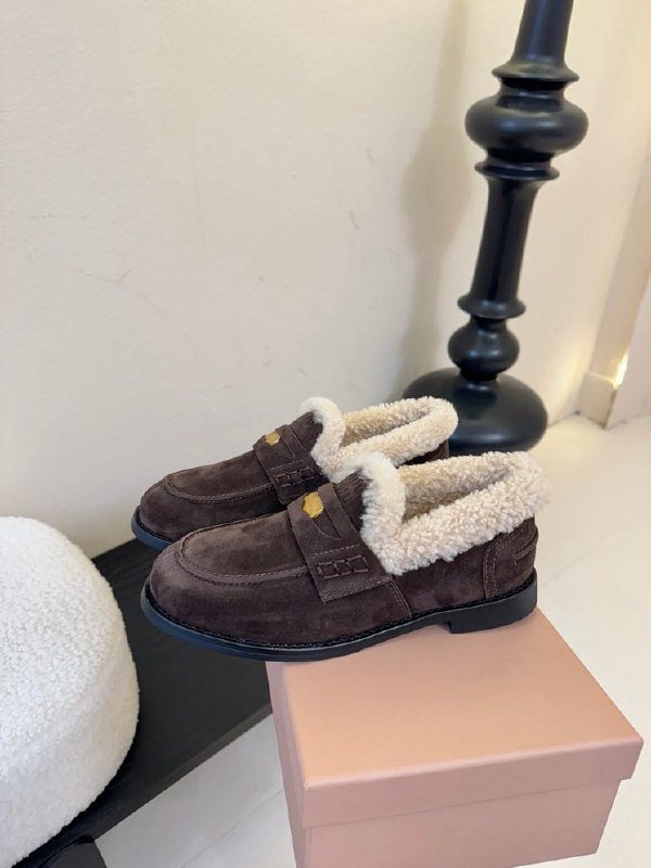 Лоферы women's on fur winter фото 5