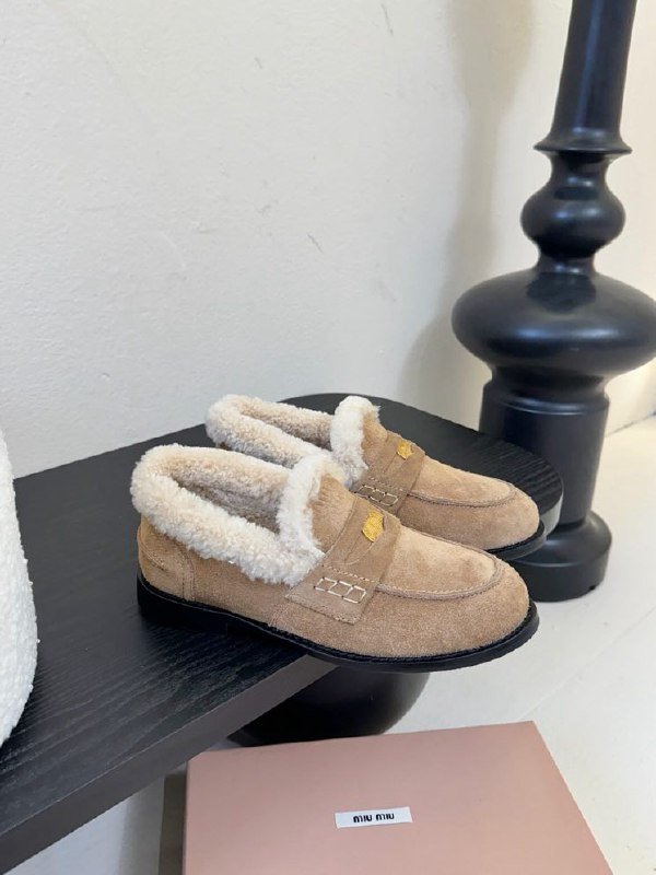 Лоферы women's on fur winter фото 6