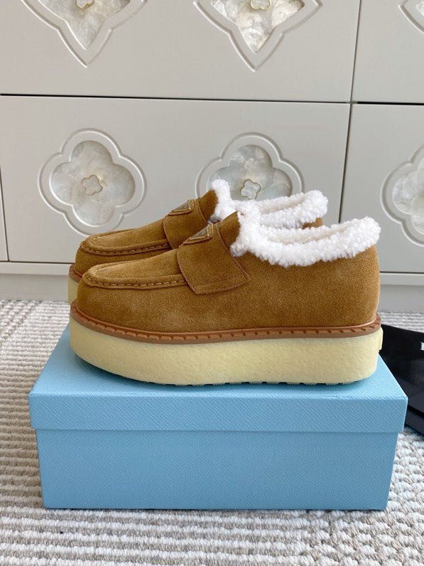 Лоферы женские на меху зимние фото 9