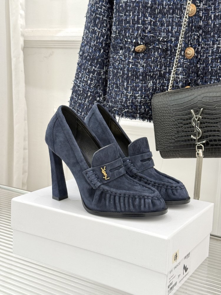 Лоферы женские на высоком каблуке