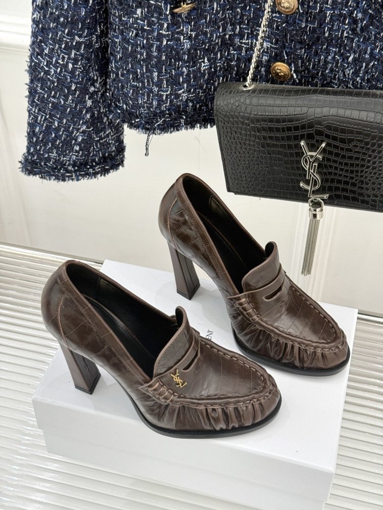 Лоферы женские на высоком каблуке фото 3