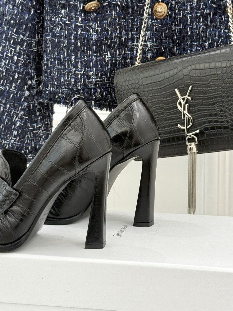 Лоферы женские на высоком каблуке фото 6