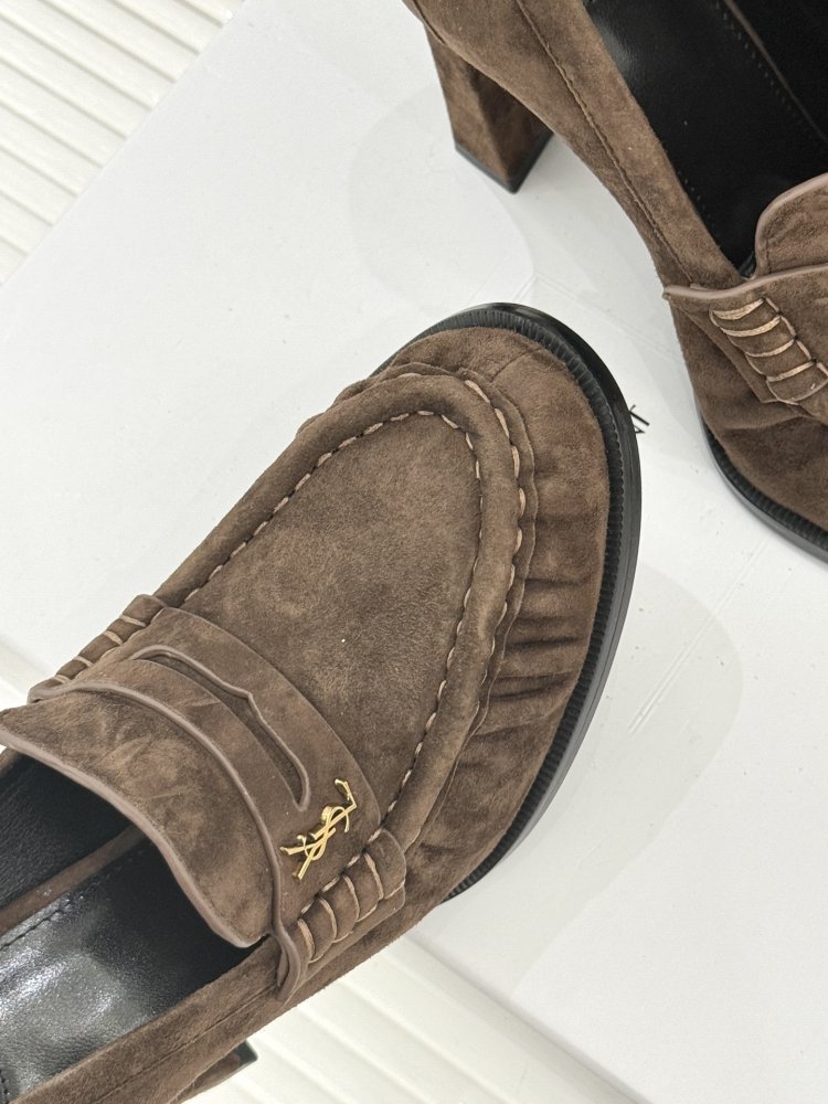 Лоферы женские на высоком каблуке фото 7