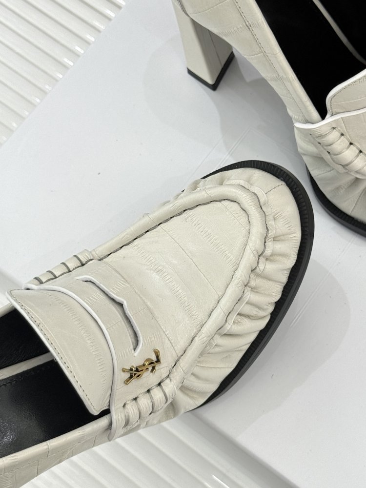 Лоферы женские на высоком каблуке фото 7