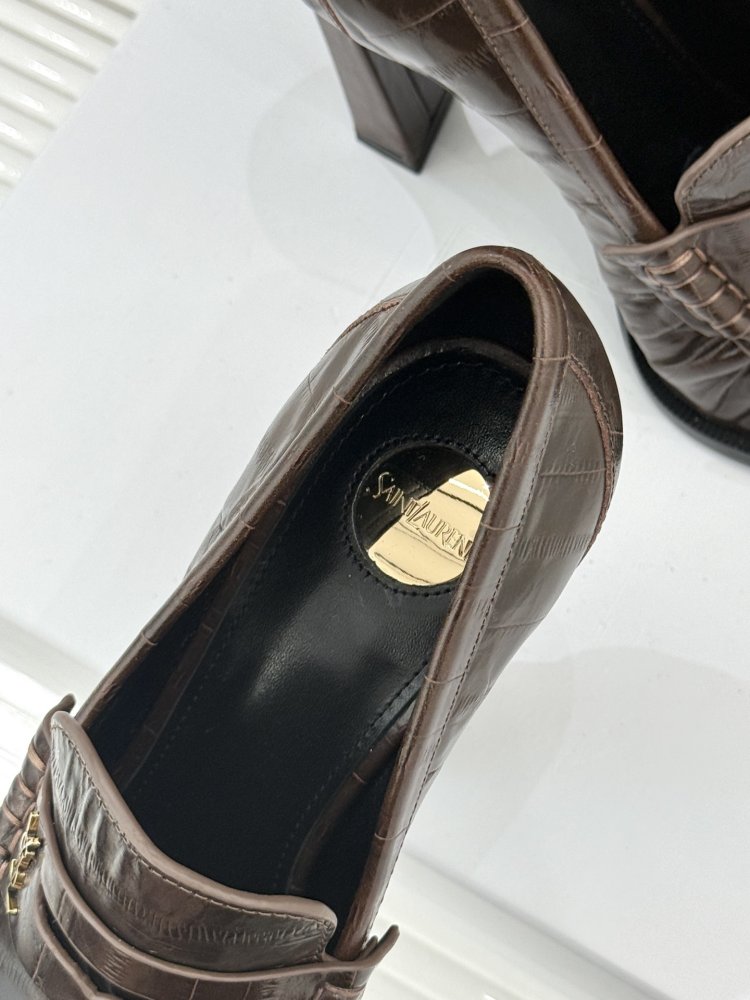 Лоферы женские на высоком каблуке фото 8