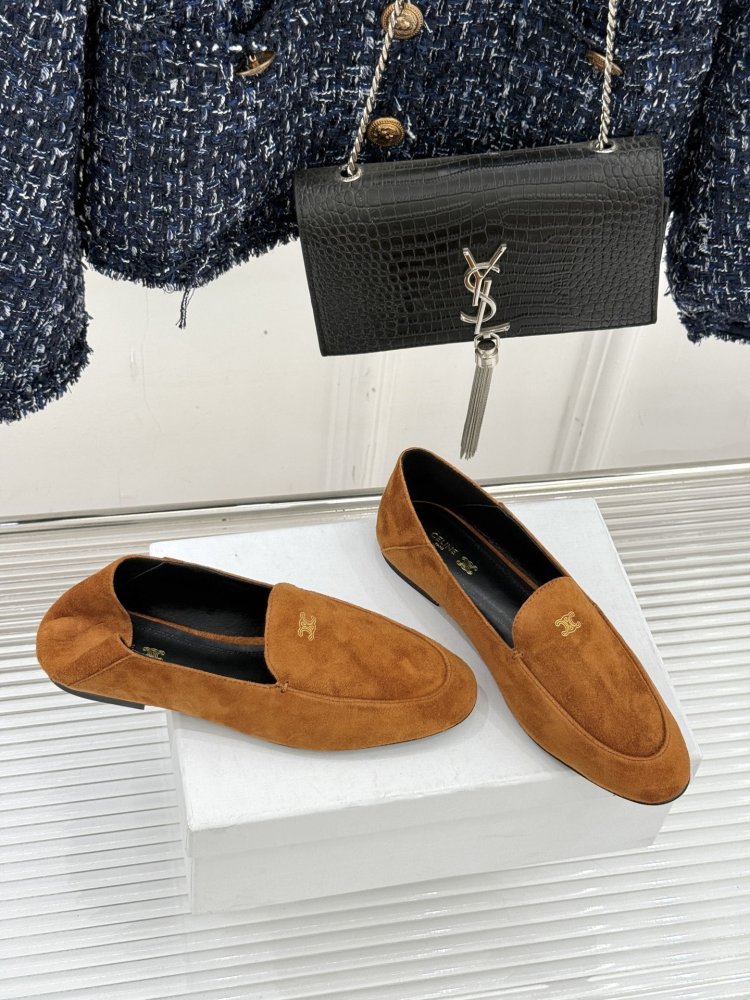 Лоферы жіночі замшеві фото 5