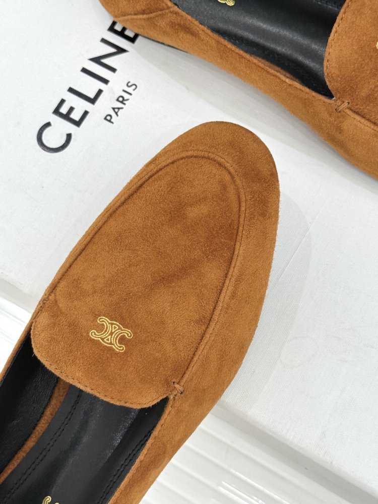 Лоферы жіночі замшеві фото 7