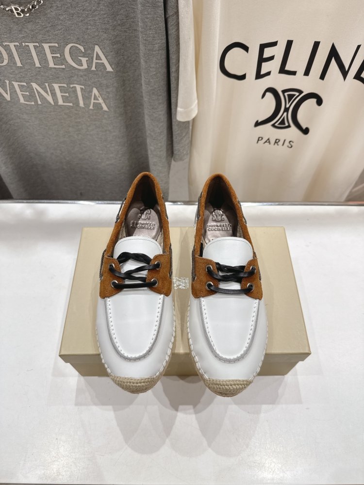 Лоферы women's