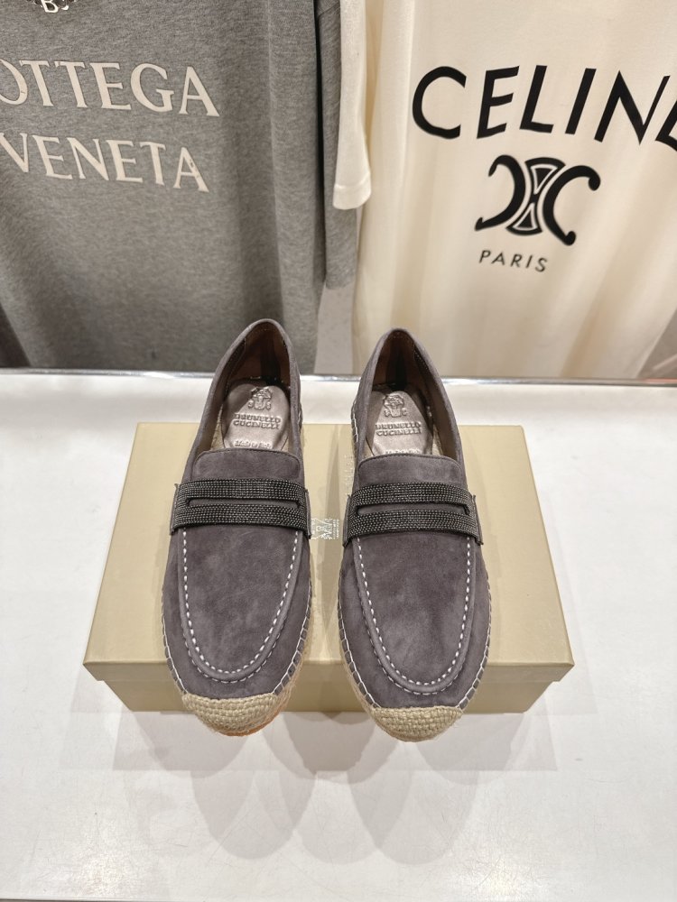 Лоферы women's