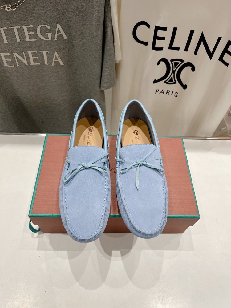 Лоферы жіночі