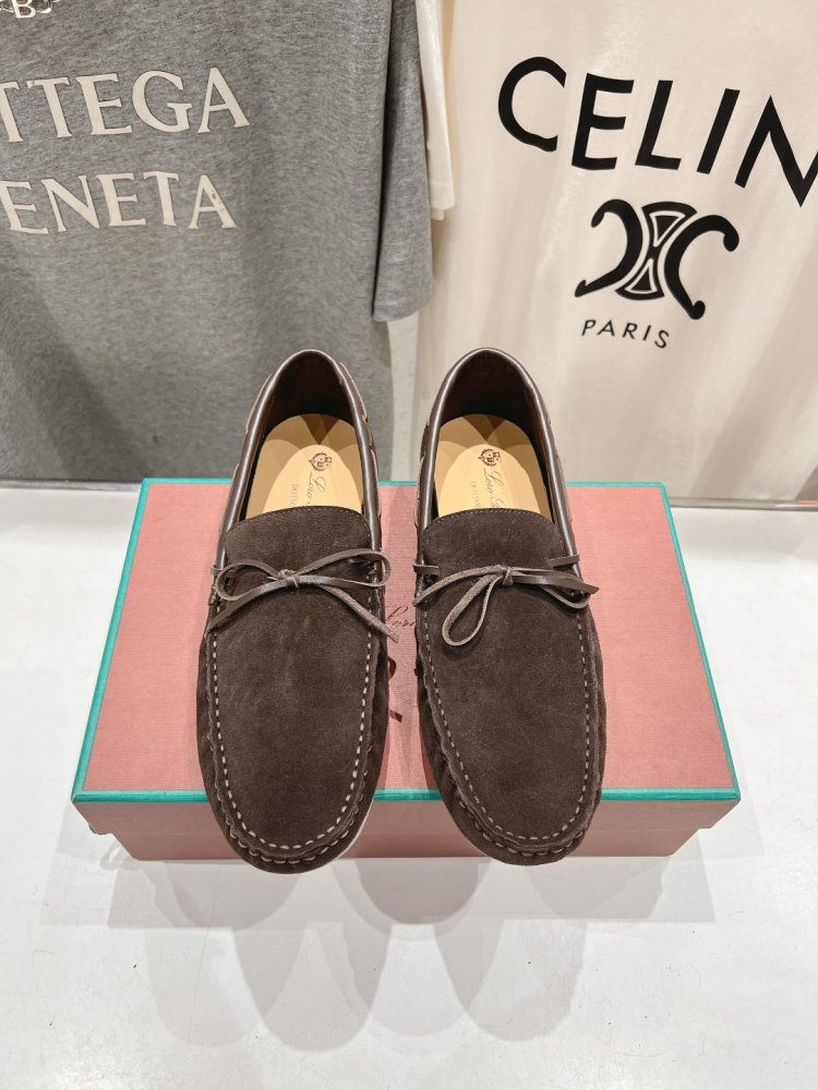 Лоферы жіночі