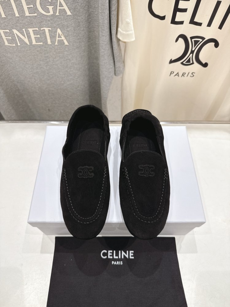 Лоферы женские