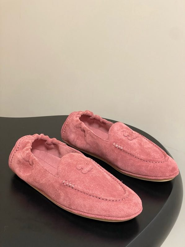 Лоферы жіночі